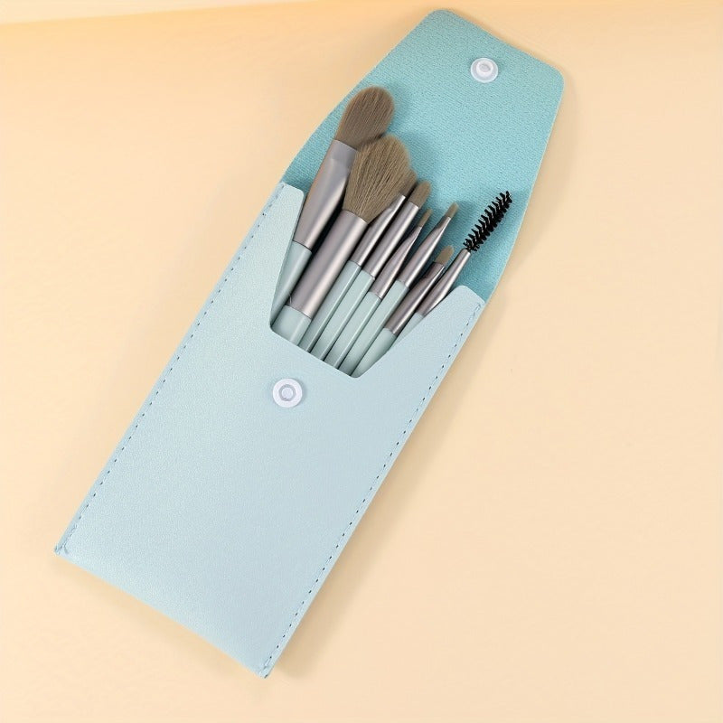 A Set Of 8 Portable Makeup Brushes Portable Beauty Tools
