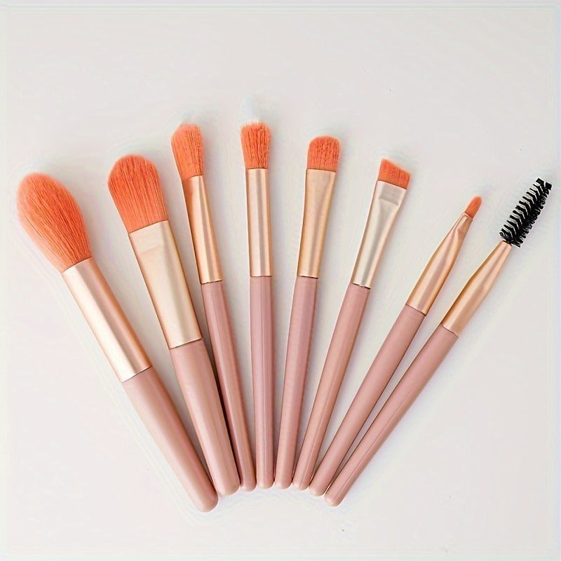 A Set Of 8 Portable Makeup Brushes Portable Beauty Tools